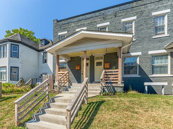 2nd image of 909 Wilson Ave #909