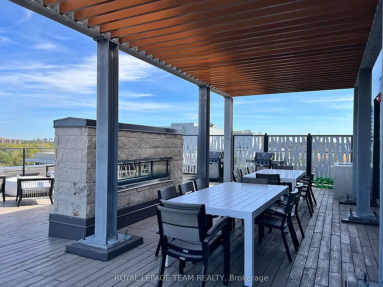 360 Deschatelets Ave #303 — Photo 19