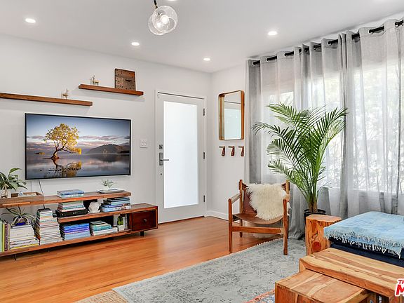 4th image of 3755 Tilden Ave