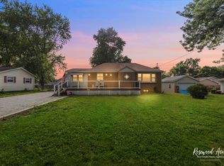 305 N 3rd St, Danforth, IL 60930