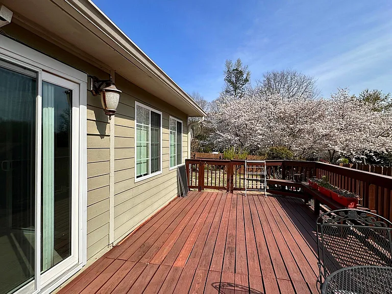 5814 Crooked Creek Rd — Photo 14