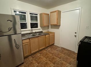 1121 E 55th St #B, Los Angeles, CA 90011