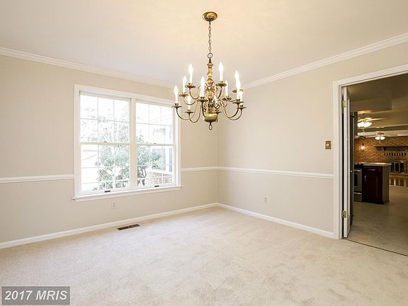 4th image of 1900 Billy Barton Cir