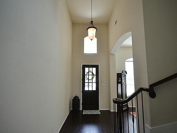 2nd image of 10339 Bellago Ln