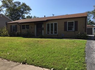 944 Princeton Ave, Matteson, IL 60443