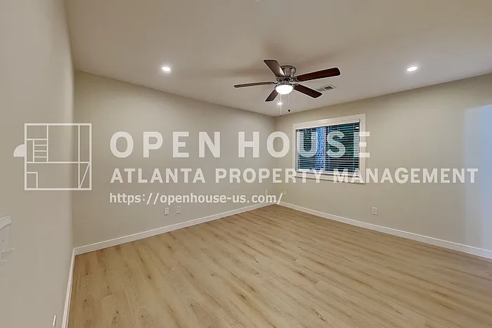 1402 Mountain Overlook Ct — Photo 11