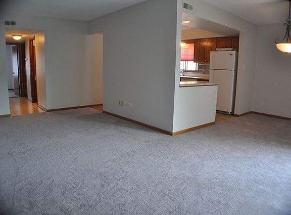 3rd image of 16826 S 81st Ave #2N