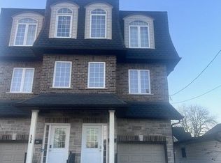 15 Townline Rd E, Saint Catharines, ON L2T1A1