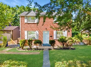 1922 Seaton St, Pittsburgh, PA 15226