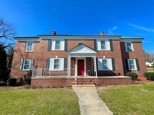 700 1st St SW #22, Moultrie, GA 31768