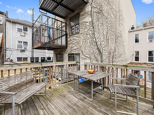 Sold by Corcoran | media 7