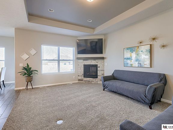 4th image of 5122 Lawnwood Dr