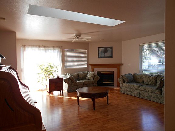 2nd image of 1405 Gemini St SE