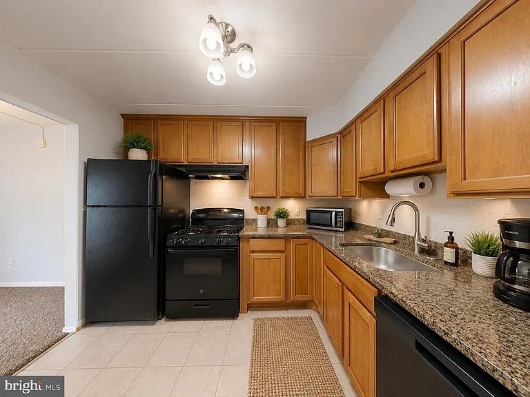 2610 Indian Dr #2B — Photo 5