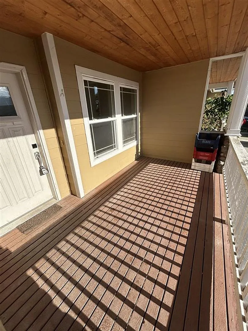 206 Walnut Grove Ct Unit A — Photo 2