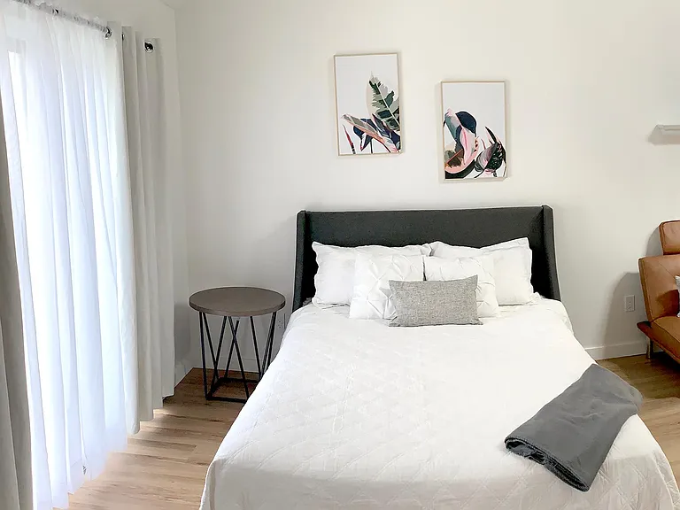 1851 Colony Dr #5 — Photo 3