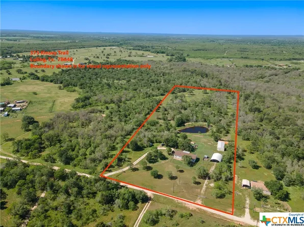 575 Kinsey Trl, Luling, TX 78648