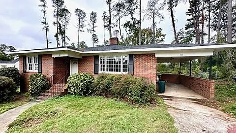 217 E Vineland Rd — Photo 1