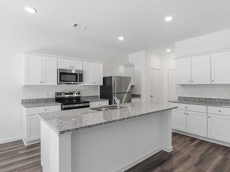 15052 Ronan Dr — Photo 9