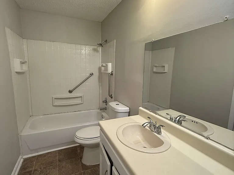 5616 Cruce Rd — Photo 5