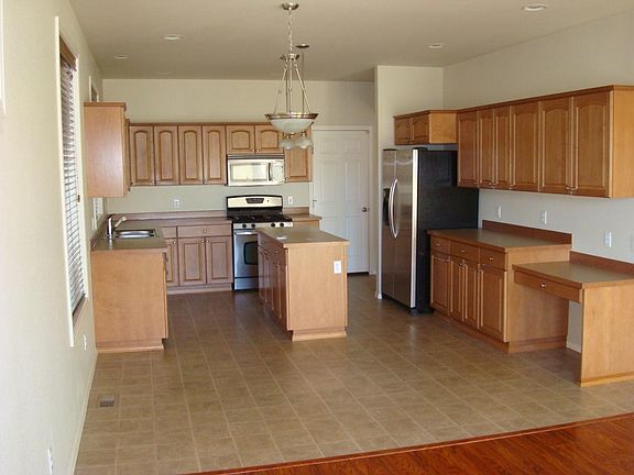 3rd image of 4419 3rd Ave NW