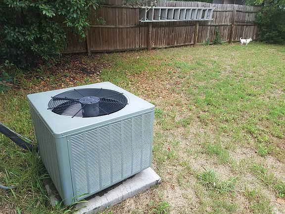 4th image of 6704 Driffield Cir E