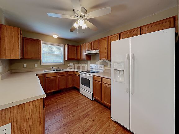 3rd image of 2701 Mortise Ct