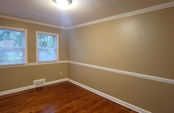 5th image of 5928 Hillen Rd