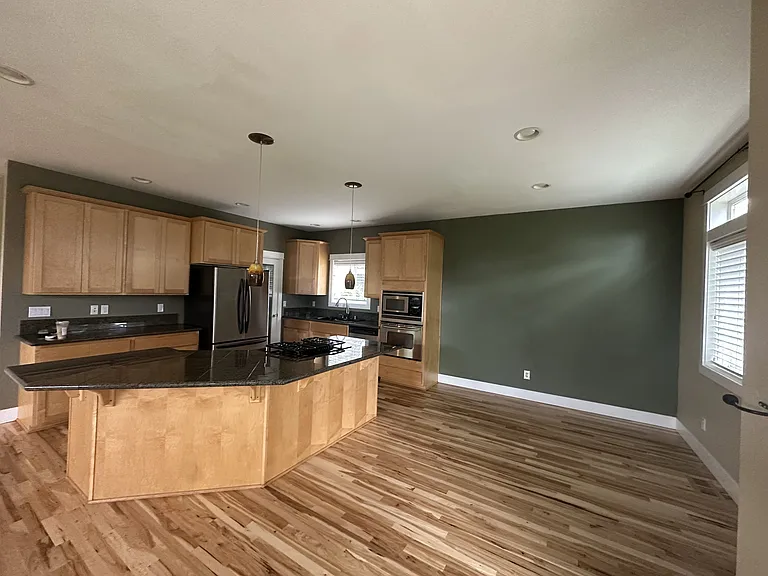 3104 Sunset Dr W — Photo 9