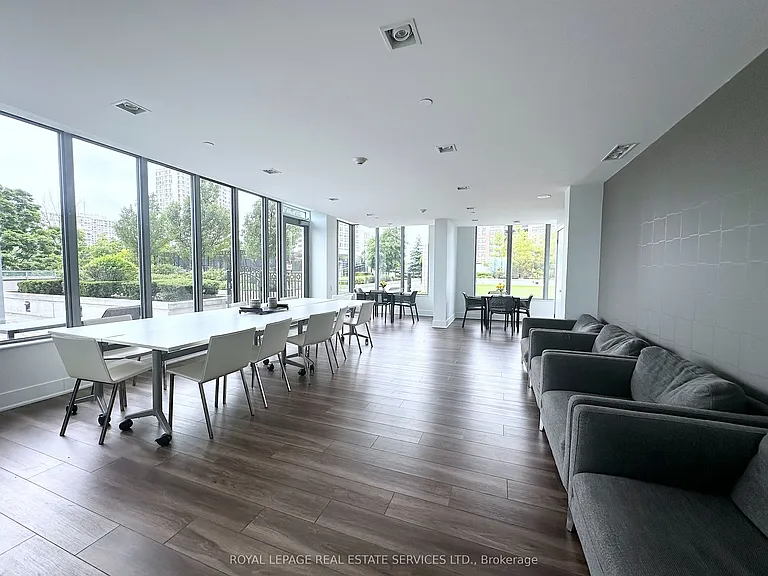 188 Clark Blvd #407 — Photo 15