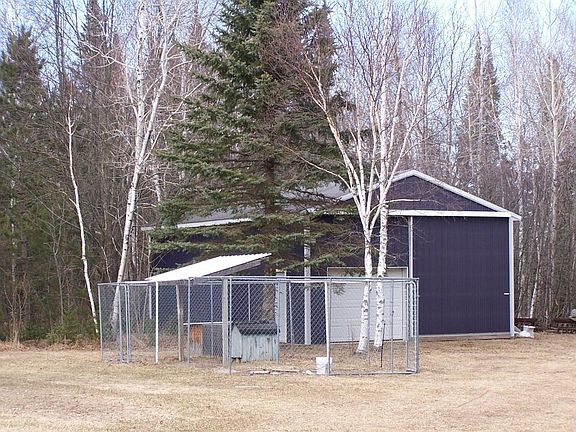 3rd image of 800 Jeanne Dr