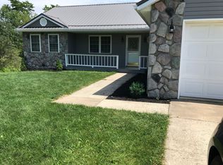 631 Crabapple Dr, Howard, OH 43028