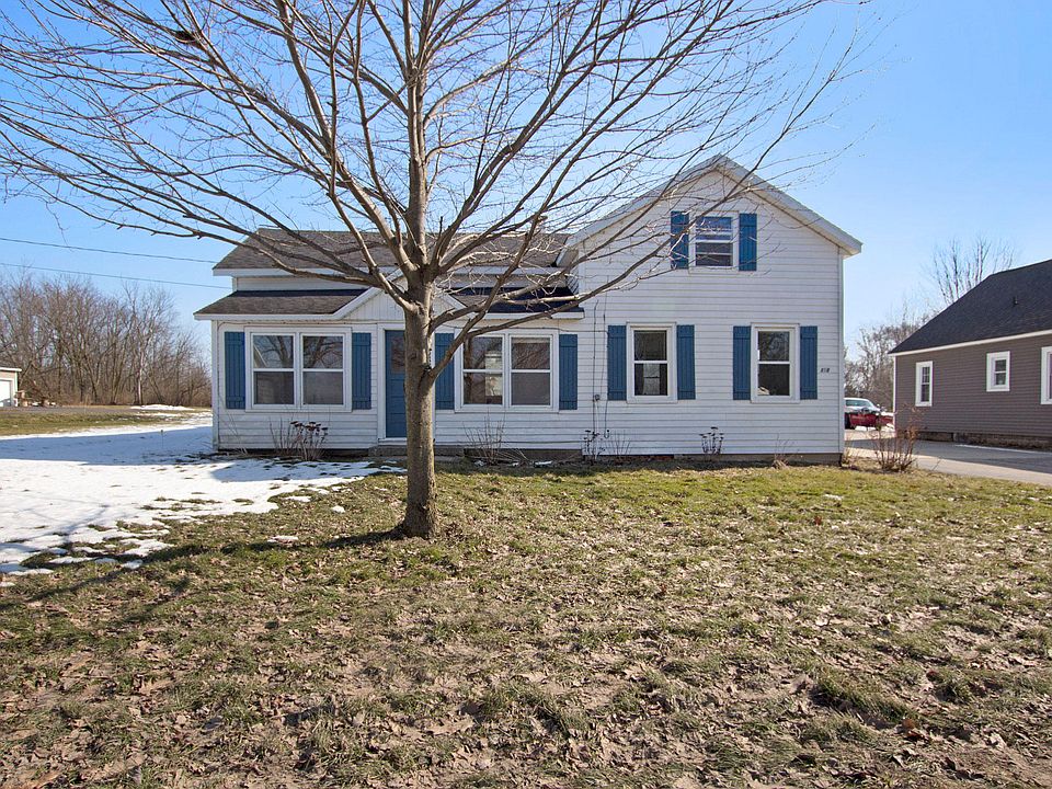 1st image of 858 64th Ave
