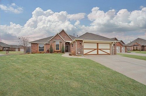 1st image of 16312 Napa Cir