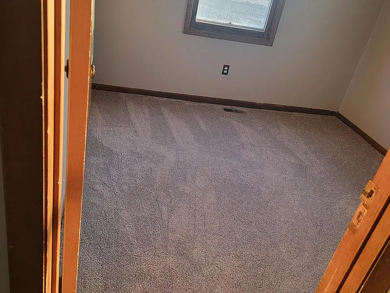 1875 Baty Rd — Photo 11