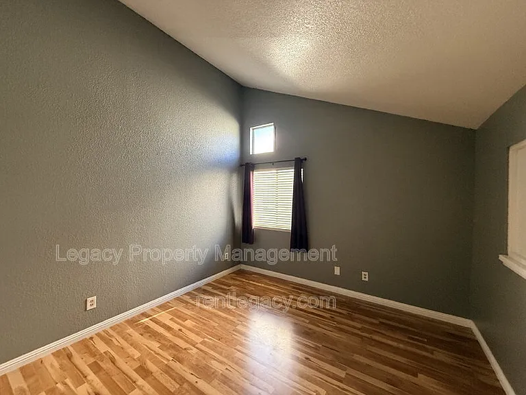 1019 Dornajo Way #266 — Photo 18