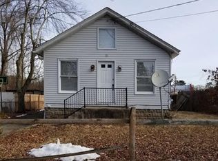 11 Dudley St, Wilbraham, MA 01095