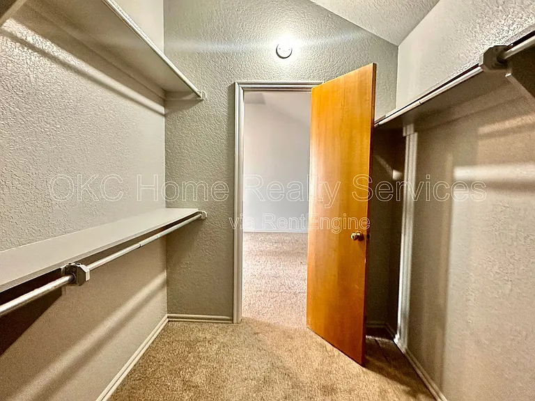 2617 Amy Ct — Photo 23