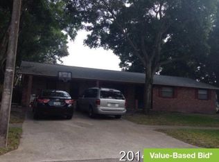 1941 Laurelwood Ln, Dunedin, FL 34698