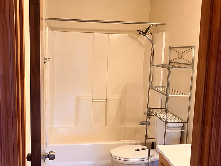 164B Golden Meadow Dr — Photo 10