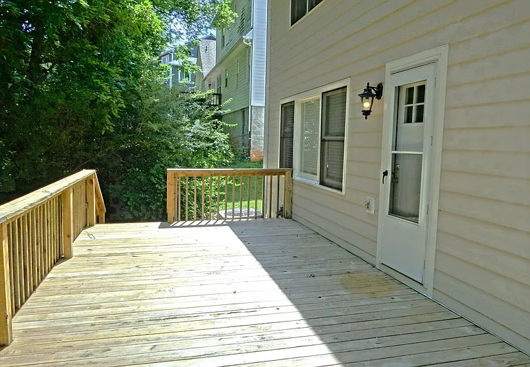 1705 Toll Gate Rd SE #B — Photo 24