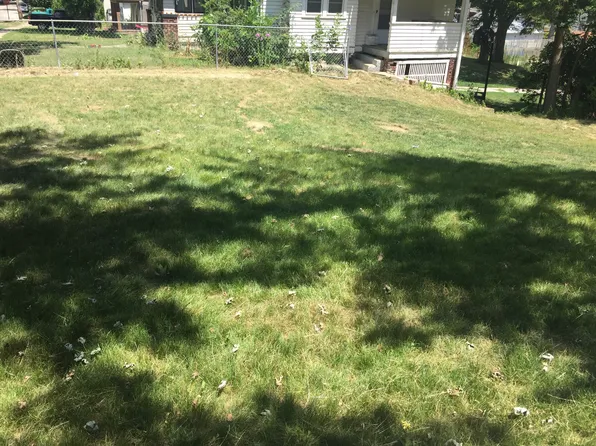 2106 Jennings St, Sioux City, IA 51104