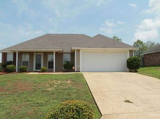 312 Gator Dr, Byram, MS 39272