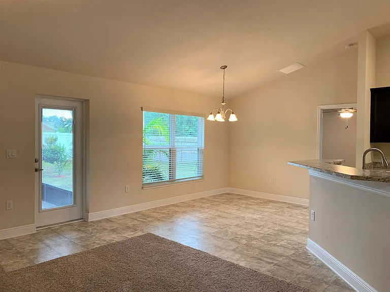 3273 SW Rosser Blvd — Photo 9