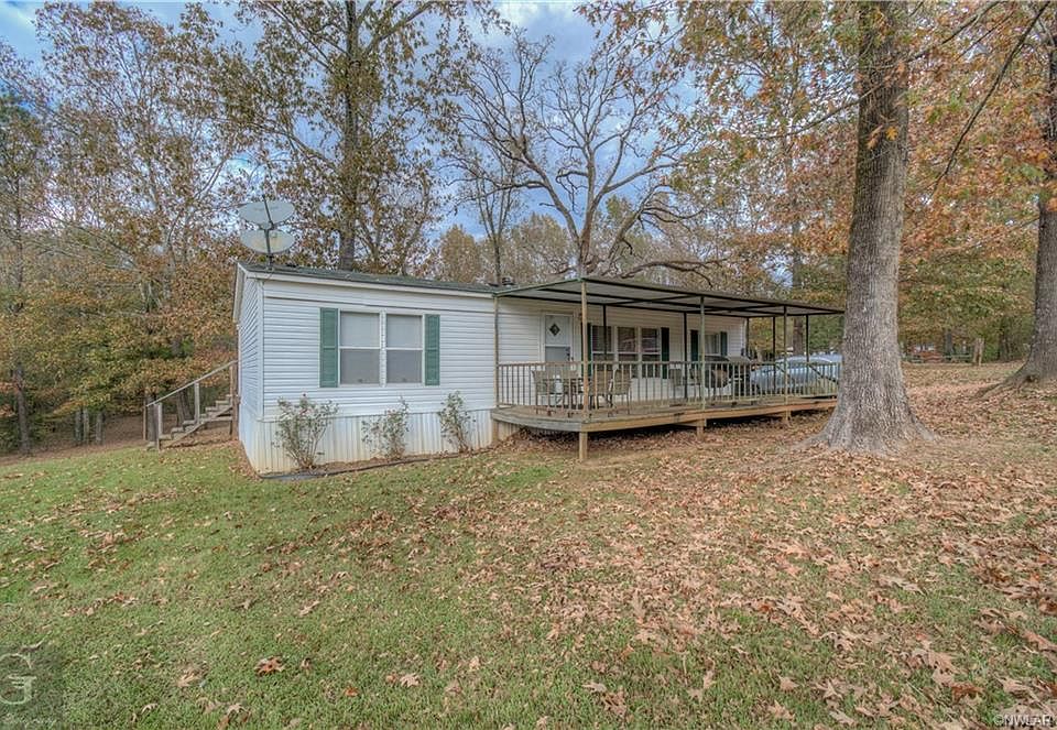 1st image of 424 Lesa Ln