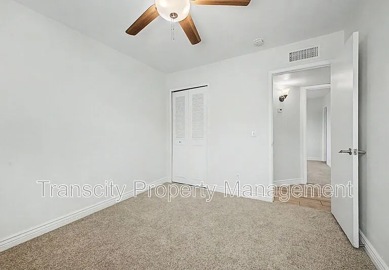 4328 E Saint Catherine Ave — Photo 12