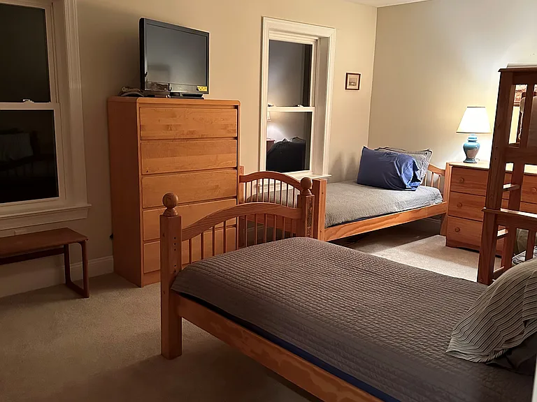 Upstairs Bedroom 3