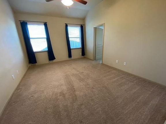 2nd image of 22742 Pantego Ln