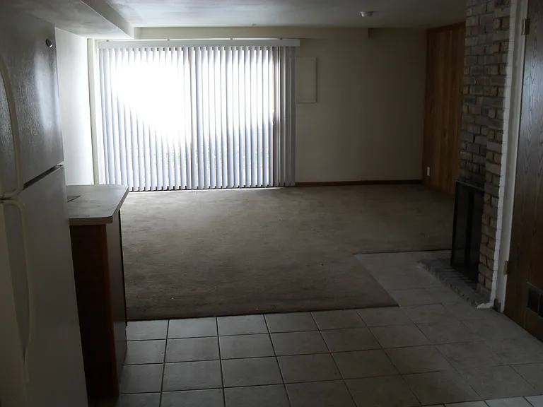 replacing carpet with laminate