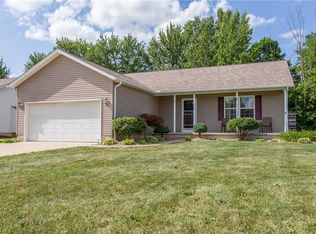 279 Woodland Ct, Wellington, OH 44090